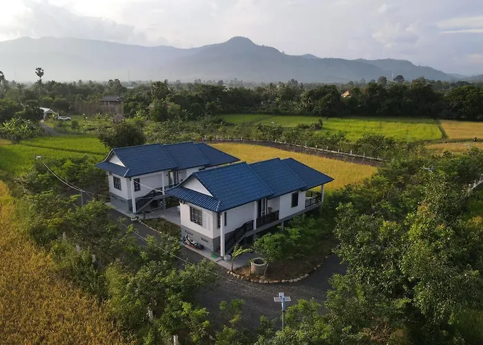 បក្សី Baksaei Retreat Ricefield Villas