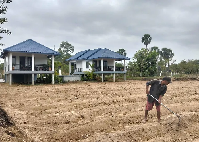 បក្សី Baksaei Retreat Ricefield Villas